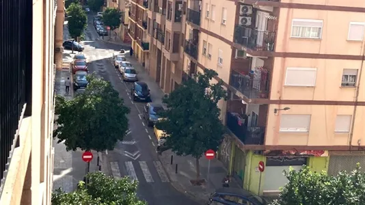 Rooms in Tavernes Blanques - photo 9