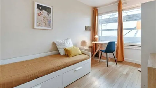 Apartments in Paris 15ème arrondissement - photo 2