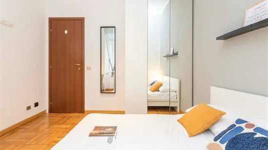 Rooms in Milano Zona 8 - Fiera, Gallaratese, Quarto Oggiaro - photo 4