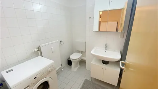 Rooms in Vienna Favoriten - photo 8