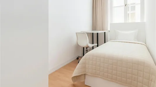 Rooms in Location is not specified - photo 2