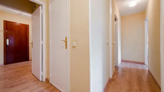 Rooms in Madrid Chamartín - photo 5