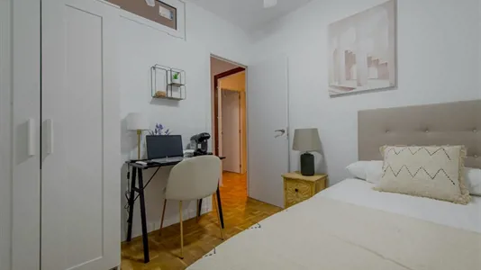 Rooms in Madrid Chamberí - photo 3