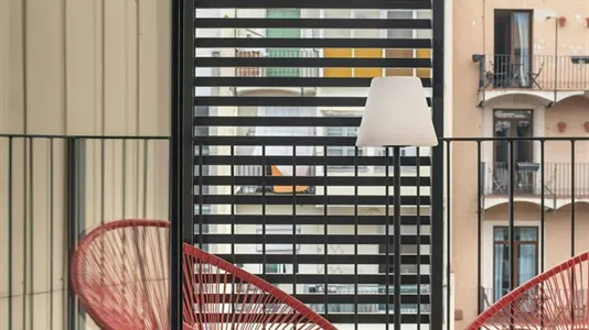 Rooms in Barcelona Ciutat Vella - photo 4