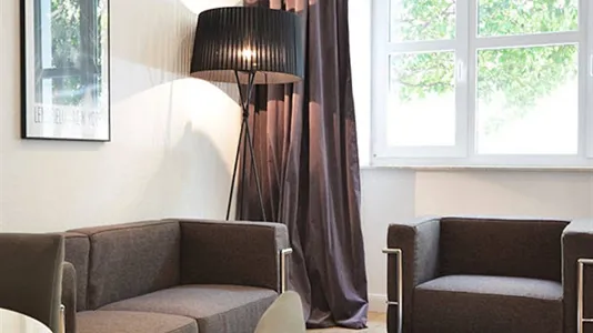 Apartments in Frankfurt Süd - photo 7