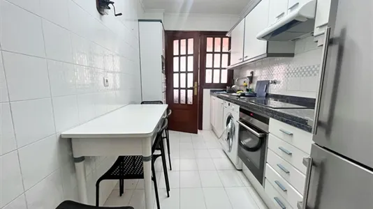 Rooms in Bilbao - photo 5