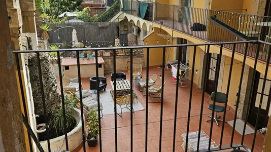 Rooms in Barcelona Ciutat Vella - photo 9