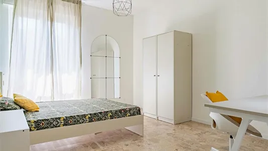 Rooms in Cinisello Balsamo - photo 1
