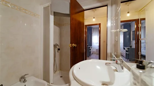 Rooms in El Cerezo - photo 9