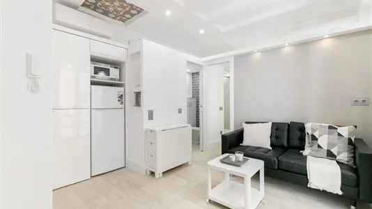 Apartments in Barcelona Ciutat Vella - photo 7