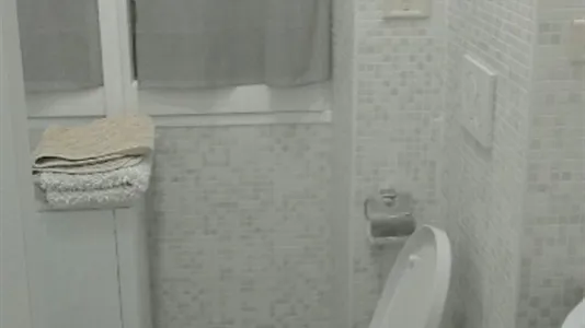 Rooms in Roma Municipio II – Parioli/Nomentano - photo 10