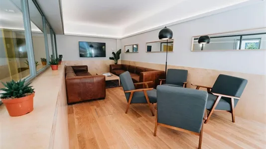 Rooms in Madrid Tetuán - photo 9