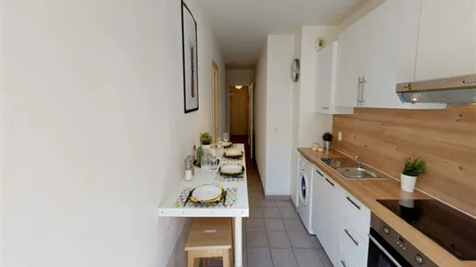 Rooms in Lyon - photo 6