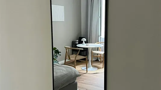 Apartments in Dusseldorf - photo 2