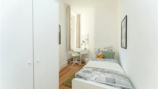 Rooms in Berlin Neukölln - photo 2