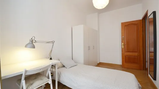 Rooms in Madrid Centro - photo 4