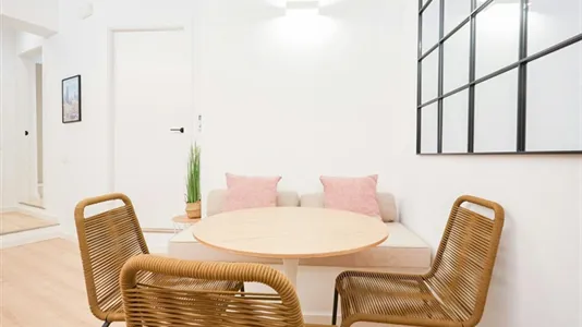 Apartments in Barcelona Ciutat Vella - photo 6