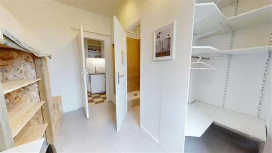 Rooms in Lyon - photo 3