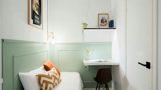 Rooms in Madrid Centro - photo 6