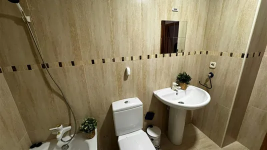 Rooms in Madrid Hortaleza - photo 7