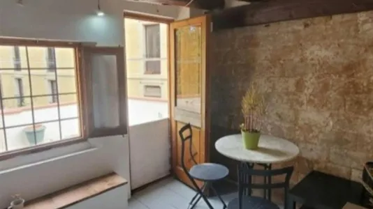 Apartments in Barcelona Ciutat Vella - photo 3