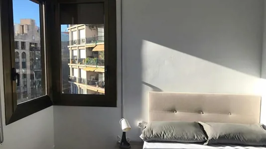 Rooms in Barcelona Eixample - photo 3