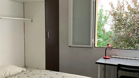 Rooms in Madrid Chamberí - photo 2