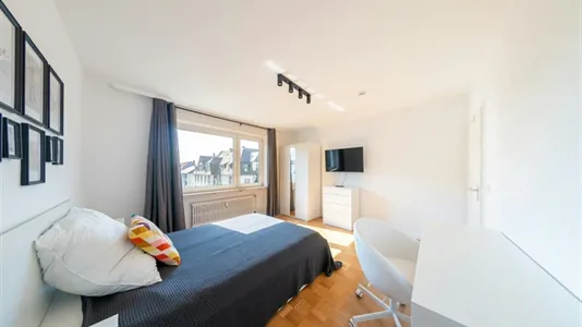 Rooms in Frankfurt Süd - photo 2
