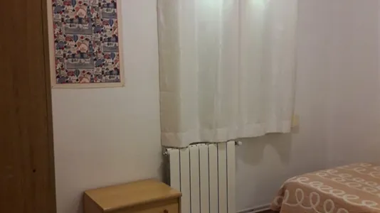 Rooms in Barcelona Eixample - photo 7