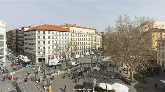 Rooms in Madrid Centro - photo 8