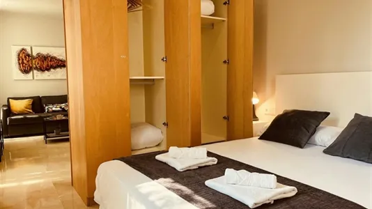 Apartments in Valencia Ciutat Vella - photo 8