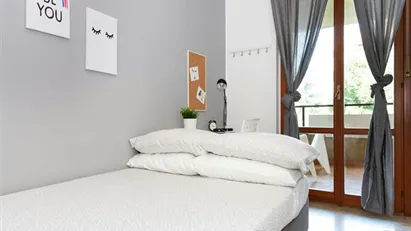 Room for rent in Milano Zona 5 - Vigentino, Chiaravalle, Gratosoglio, Milan