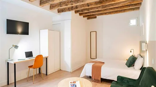 Rooms in Madrid Centro - photo 5
