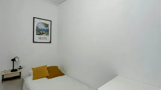 Rooms in Valencia Extramurs - photo 4