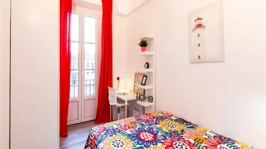 Rooms in Milano Zona 2 - Stazione Centrale, Gorla, Turro, Greco, Crescenzago - photo 2