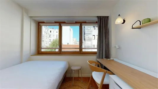 Rooms in Paris 17ème arrondissement - photo 2