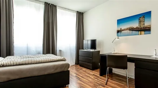 Rooms in Frankfurt Innenstadt I - photo 4