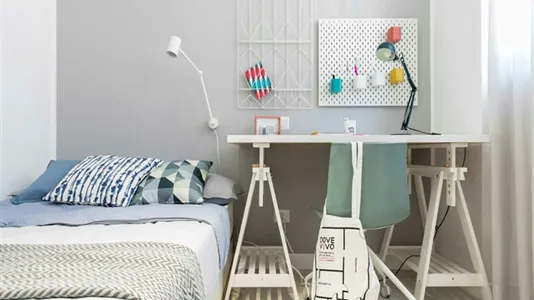 Rooms in Milano Zona 5 - Vigentino, Chiaravalle, Gratosoglio - photo 2