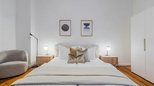 Apartments in Berlin Neukölln - photo 4