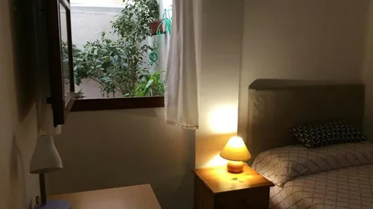 Rooms in el Camí de Vera - photo 5