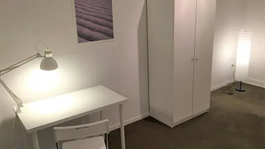 Rooms in Dusseldorf - photo 1