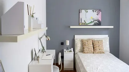 Room for rent in Milano Zona 5 - Vigentino, Chiaravalle, Gratosoglio, Milan