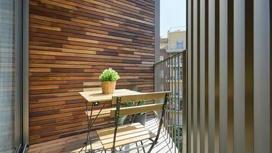 Apartments in Barcelona Eixample - photo 5