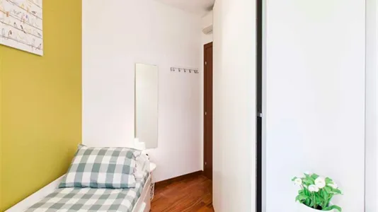 Rooms in Milano Zona 5 - Vigentino, Chiaravalle, Gratosoglio - photo 3