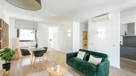 Apartments in Barcelona Eixample - photo 4