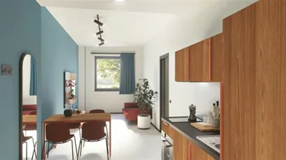 Room for rent in Napoli Municipalità 4, Naples