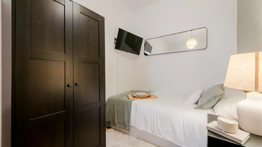 Rooms in Madrid Centro - photo 2
