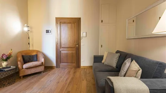 Apartments in Florence - photo 9