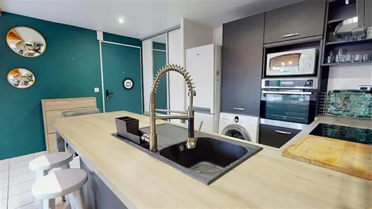 Apartments in Bordeaux - photo 9