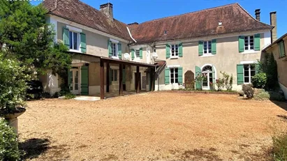 Room for rent in Nontron, Nouvelle-Aquitaine
